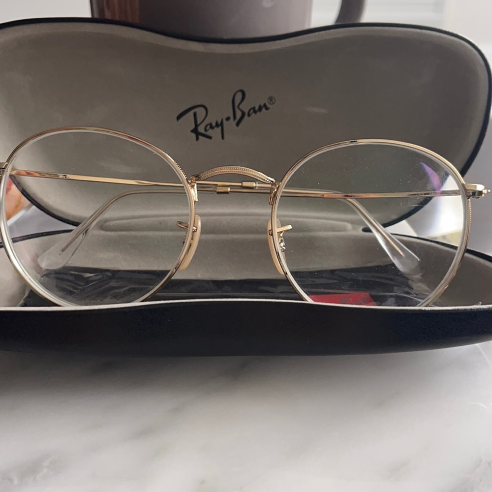 Almost new Ray Ban Glasses frame just wore several times Model RB 3447